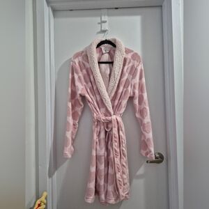 Cozy Plush Robe with Sherpa Collar and Socks